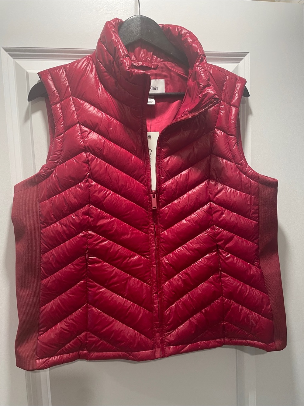 Calvin Klein Red Quilted Chevron Puffer Vest